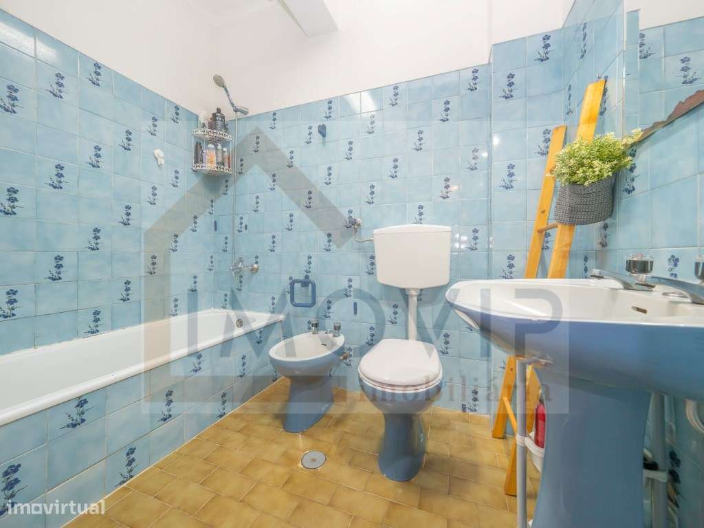 Vende-se apartamento central-16