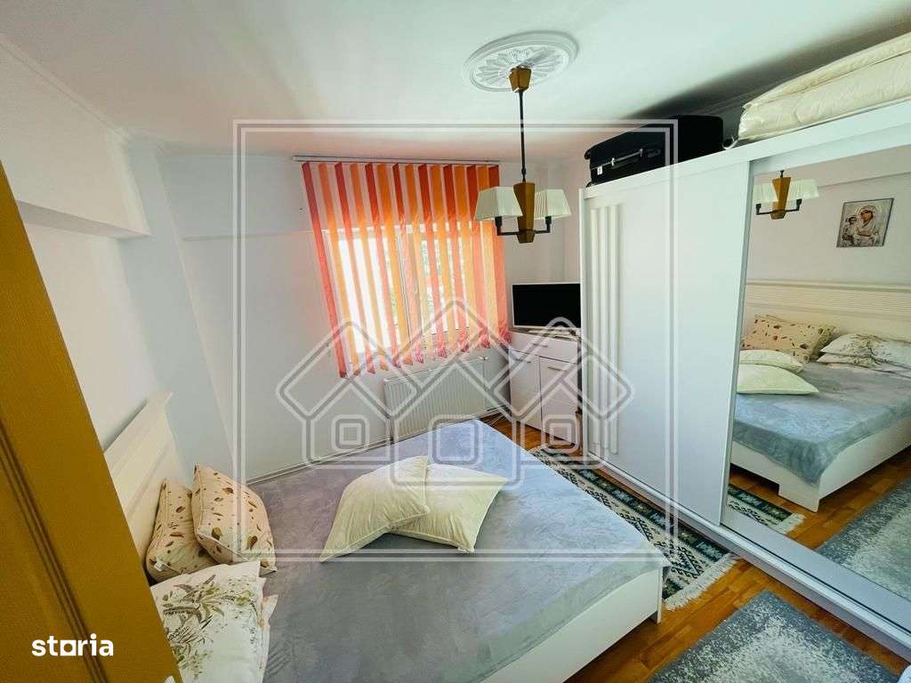 Ap in Cisnadie, cu 4 camere, balcon si pivnita - Imagine principală: 2/10