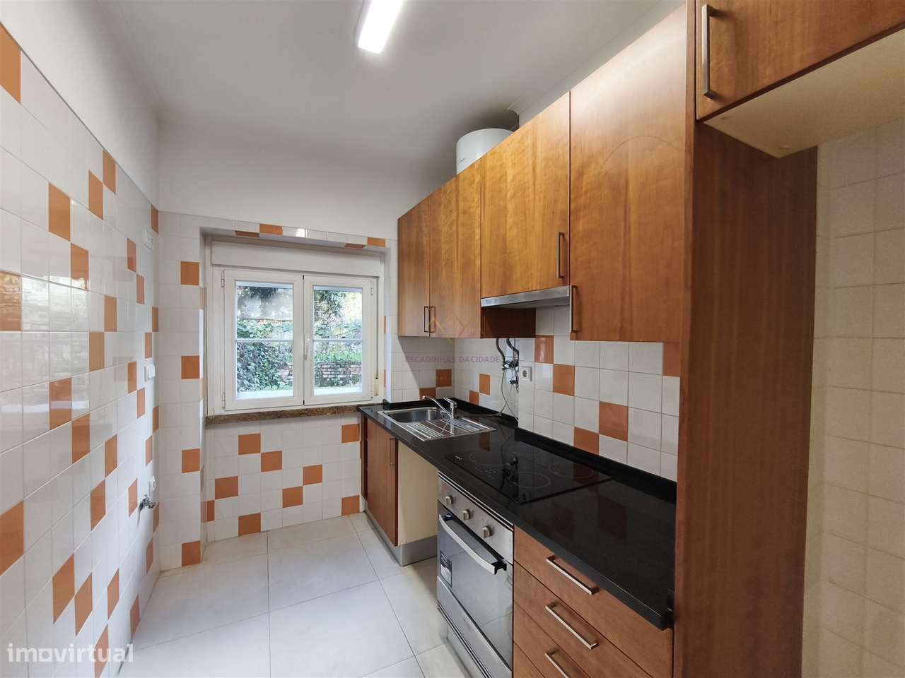 T3 Duplex na Graça a 7 min do Metro e Comboio - Grande imagem: 4/37