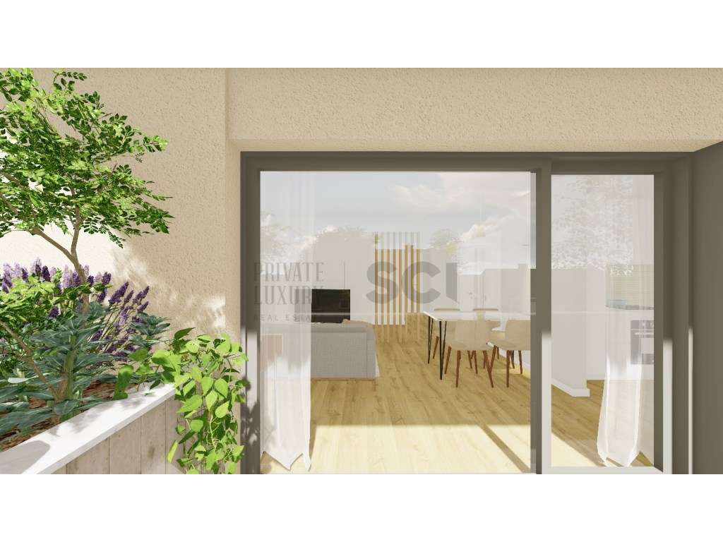 Apartamento T3 duplex, com varandas, na Quinta do Conde-6