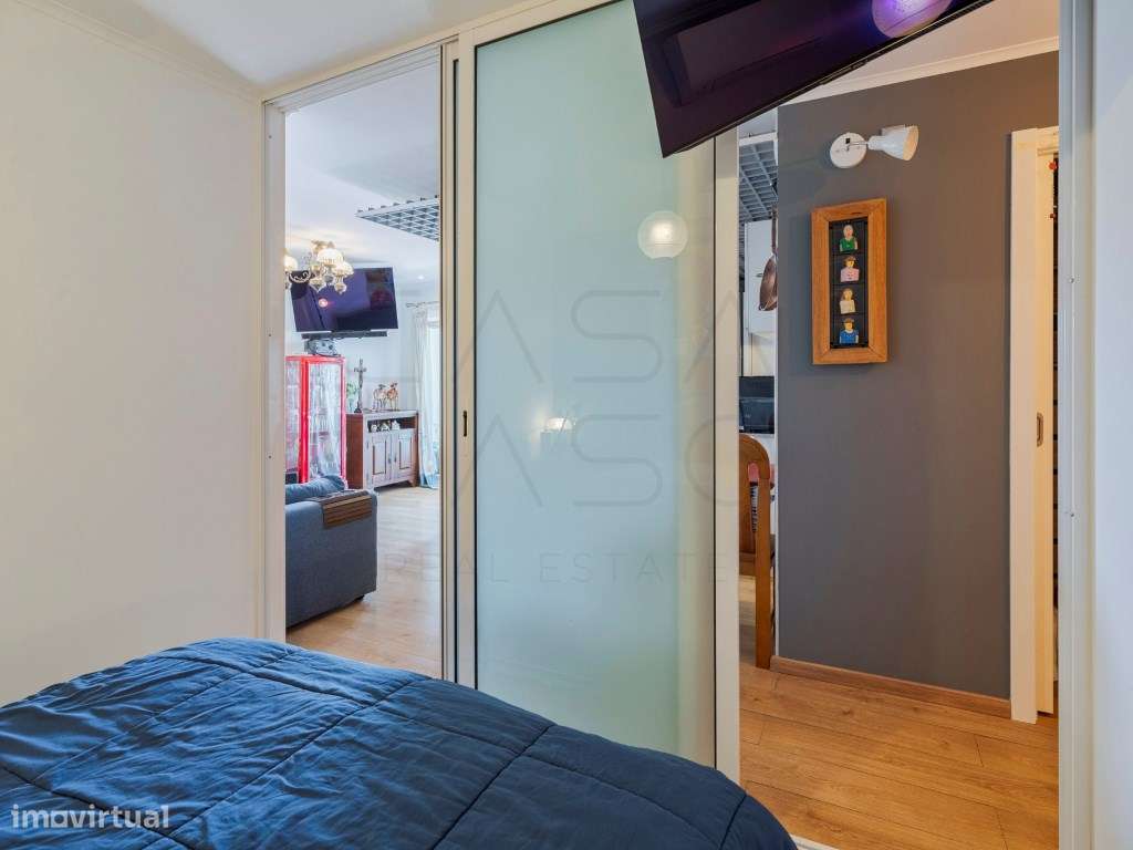 Apartamento T1 na Aranguês com vista única sobre o rio e cidade!-16