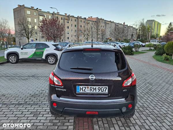 Nissan Qashqai 1.6 DCi 4 x 4 DPF Start/Stop tekna - 13