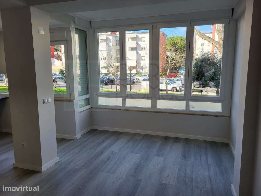 Apartamento T2 Totalmente remodelado em Oeiras - Grande imagem: 5/19