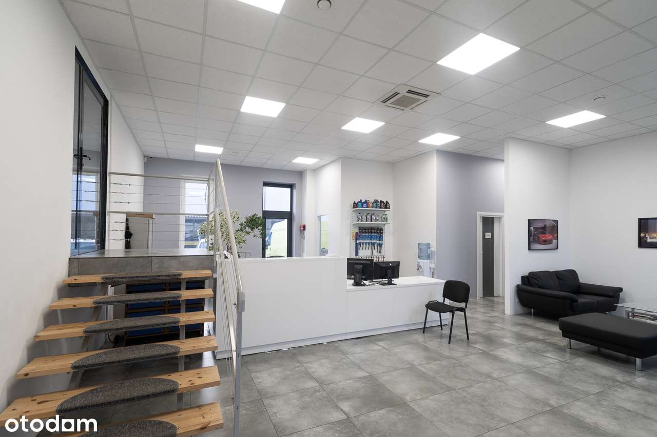Reprezentacyjny obiekt Biurowo - Usługowy. - Pełny obrazek: 5/11