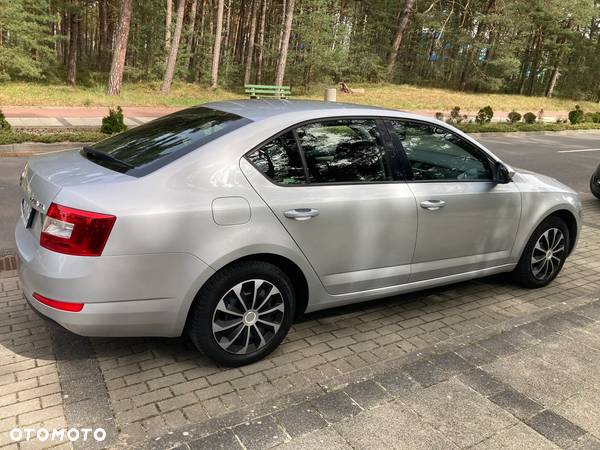 Skoda Octavia 1.4 TSI Ambition - 6