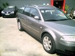 VW Passat 2.8 v6 de 2002 para peças - 2