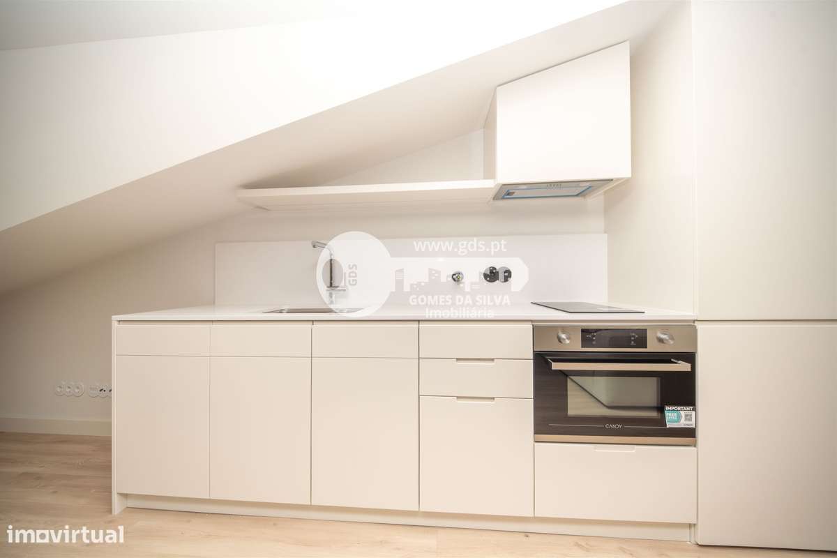 T0 Equipado e Mobilado no Centro de Braga-18