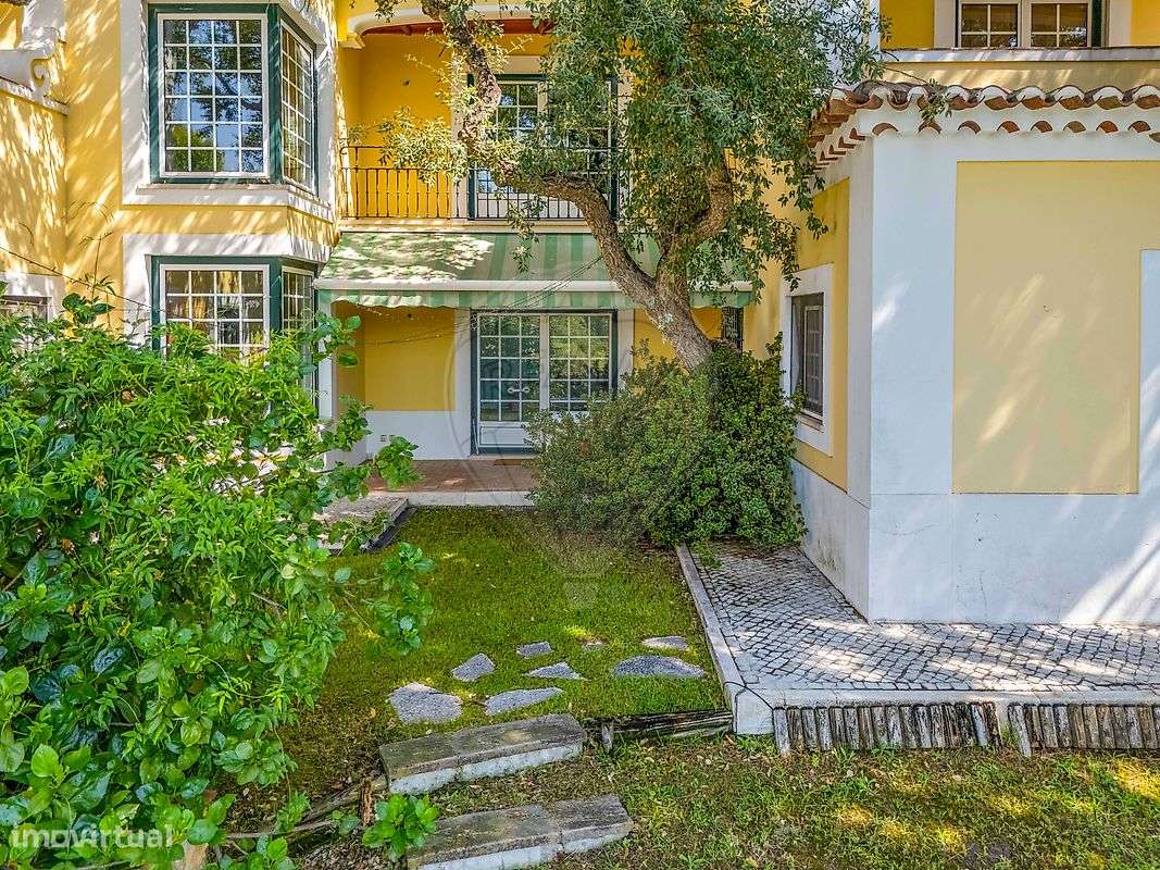 Moradia T4 para venda-8