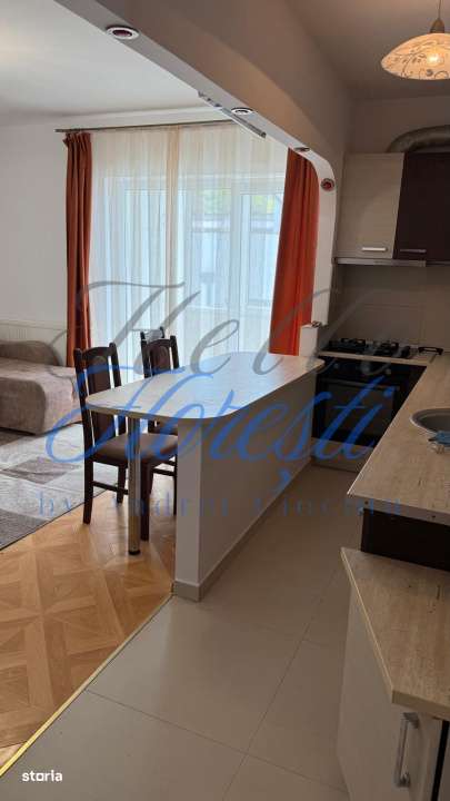 Apartament cu 2 camere, balcon inchis si parcare in Floresti zona Stej - Imagine principală: 3/15