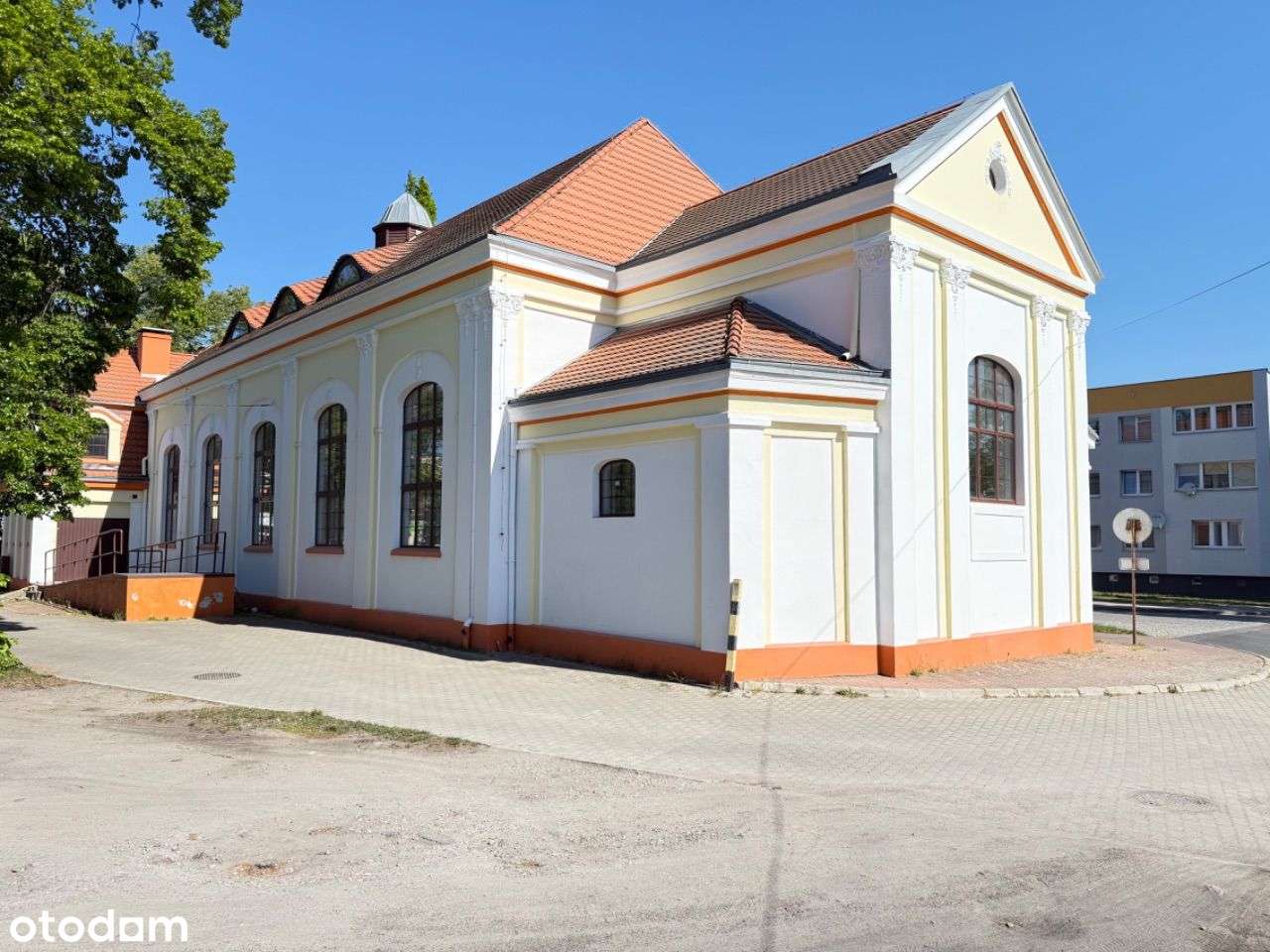 Piękny budynek handlowo usługowy w centrum Barlinka. - Pełny obrazek: 5/19