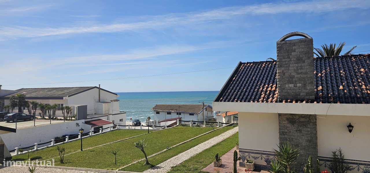 **Moradia Geminada com Vista Mar e pátio na Costa de Prata**-6