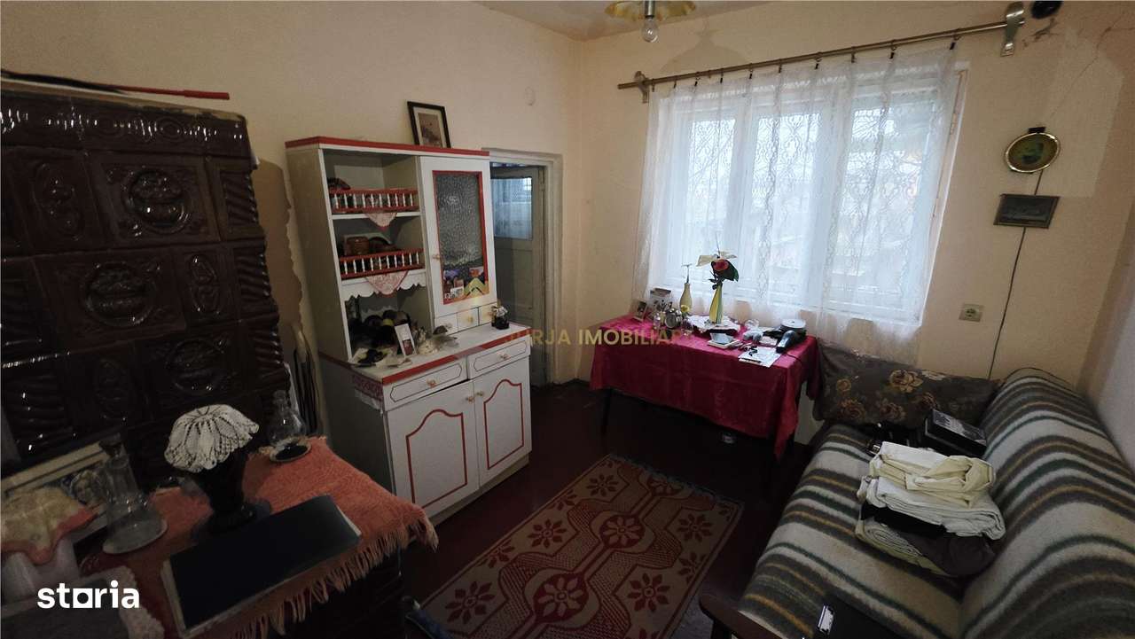 CASA 2 CAMERE 68 MP TEREN 701 MP  APAHIDA-6