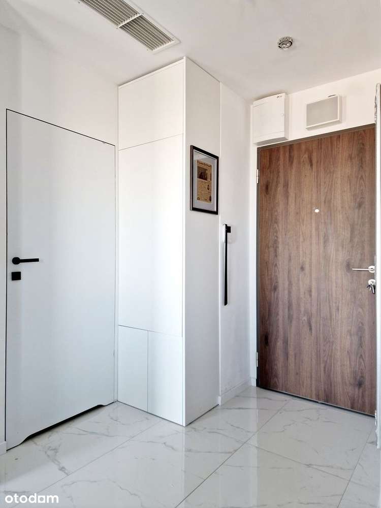 Apartament z widokiem na Warszawskie wieżowce-7