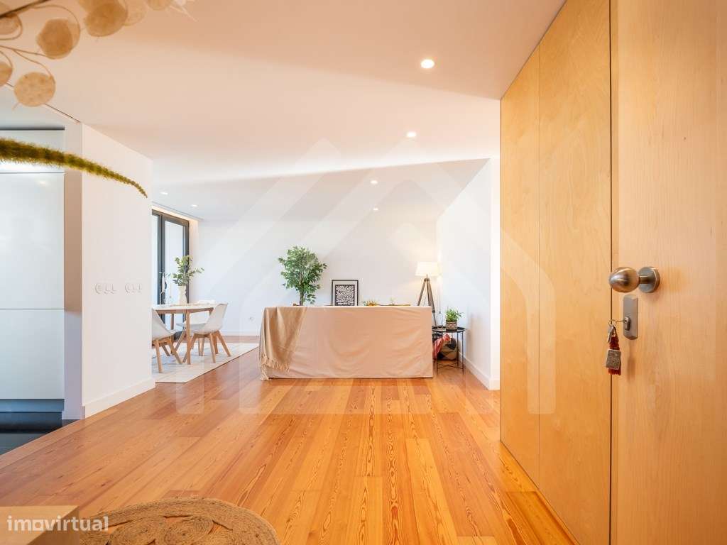 Apartamento T3 Open - Remodelado | Quinta das Nogueiras - Grande imagem: 2/37