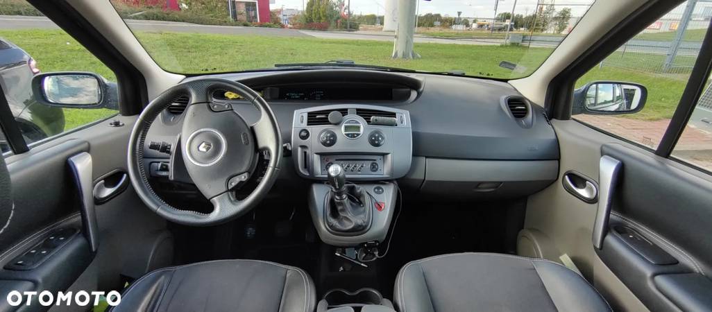 Renault Scenic - 3