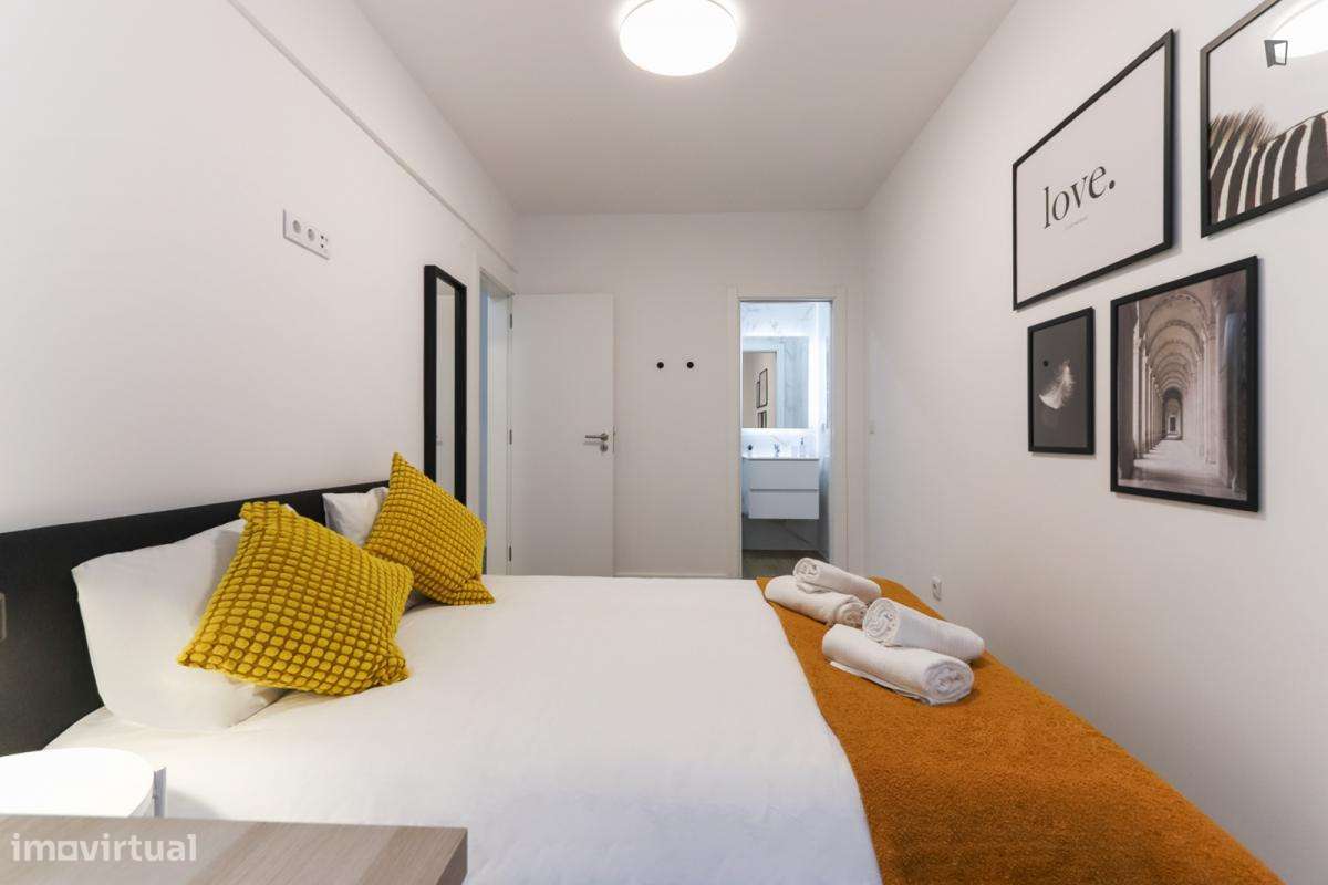 Quarto - localizado em Entrecampos Lisbon - Grande imagem: 5/33