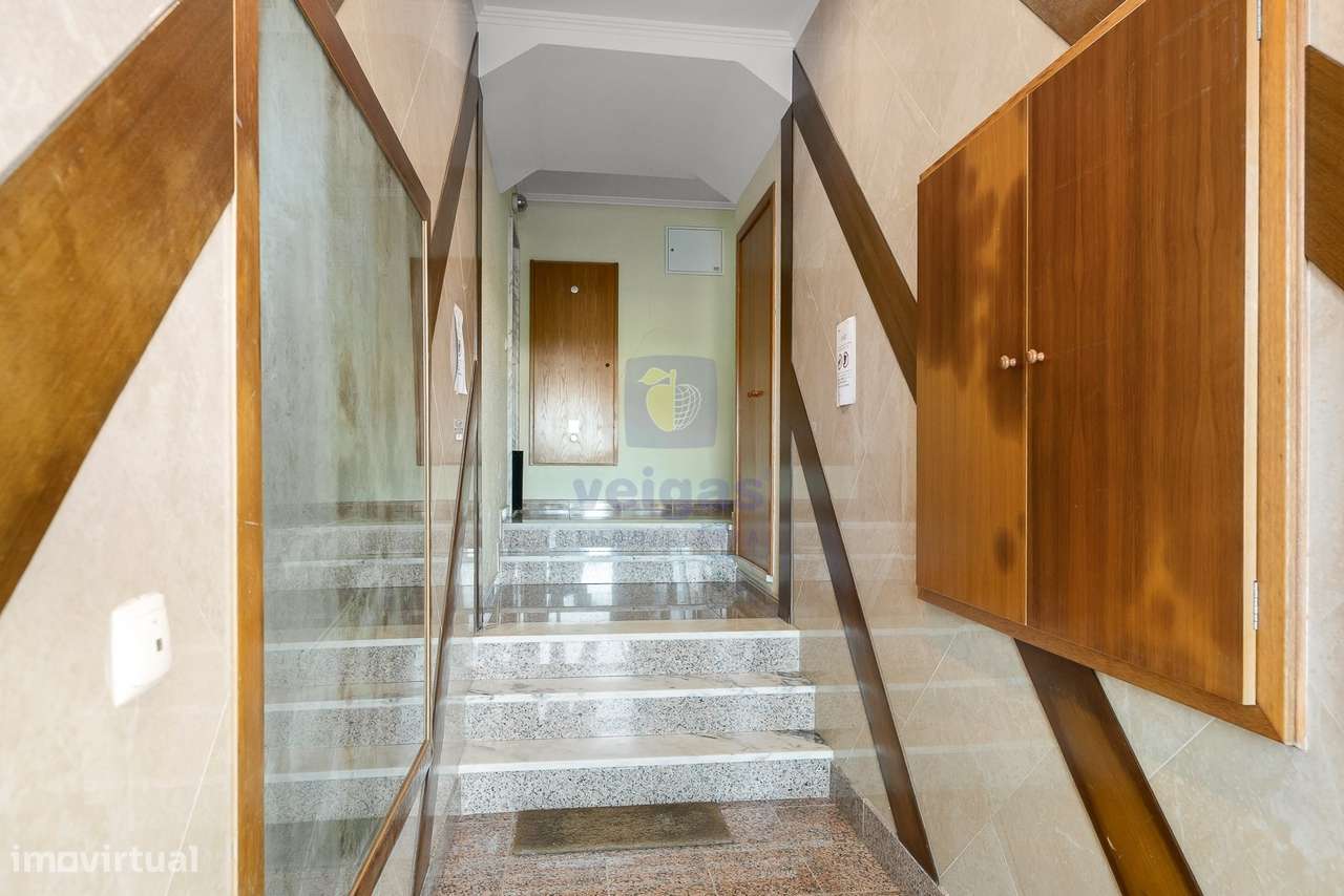 Apartamento T4 Alhos Vedros-23