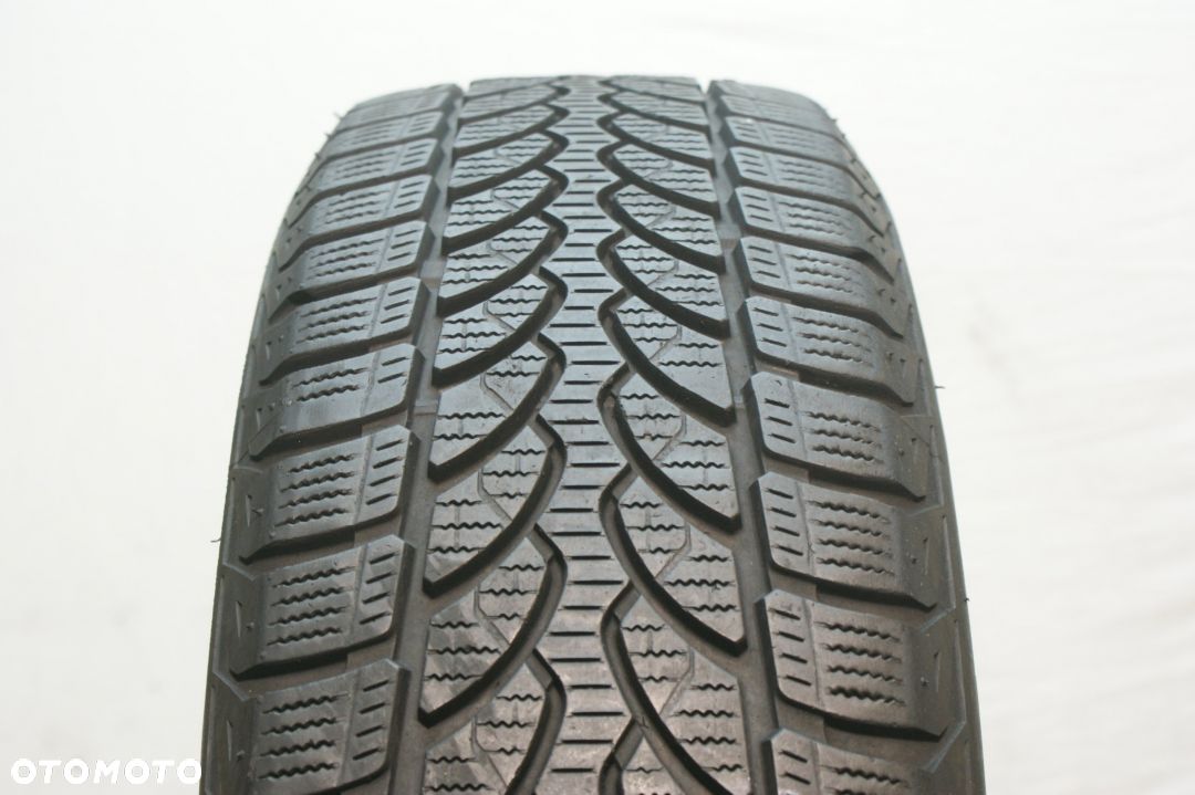 205/65R16C BRIDGESTONE BLIZZAK LM-32C 7mm - 1