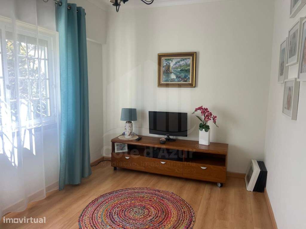 Moradia com 7 Assoalhadas , garagem e com terreno de 1.000 m2 zona ...-21