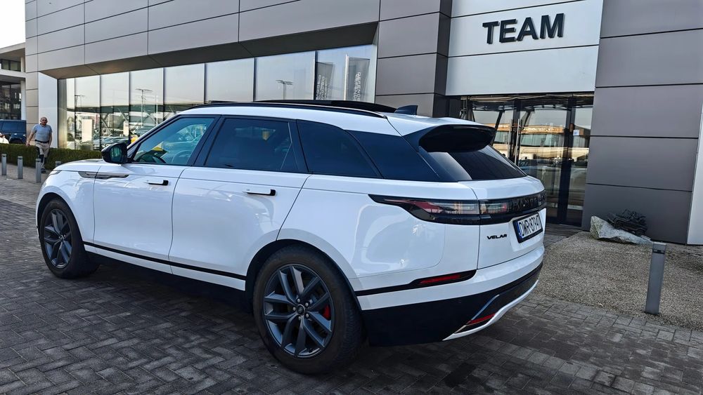 Land-Rover Range-Rover-Velar 2.0 Diesel 204 KM — zdjęcie 7