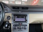 VW Passat Variant 1.6 TDI BlueMotion - 17