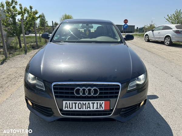 Audi A4 - 4