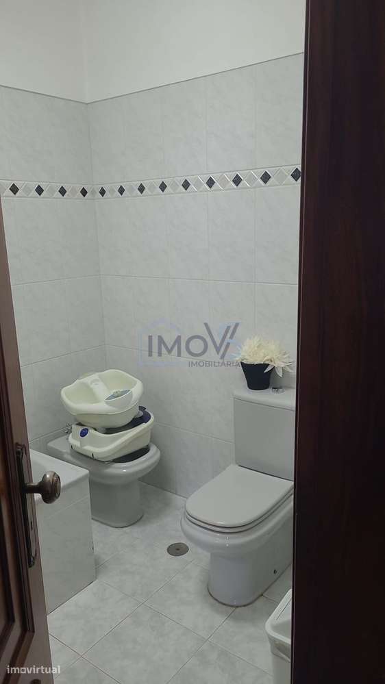 Apartamento T3 com terraço no Centro de Ferreira do Zêzere-8
