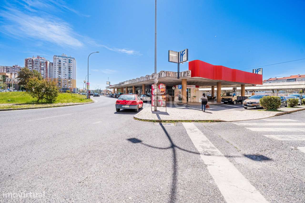 Apartamento T2 na Tapada das Mercês-28