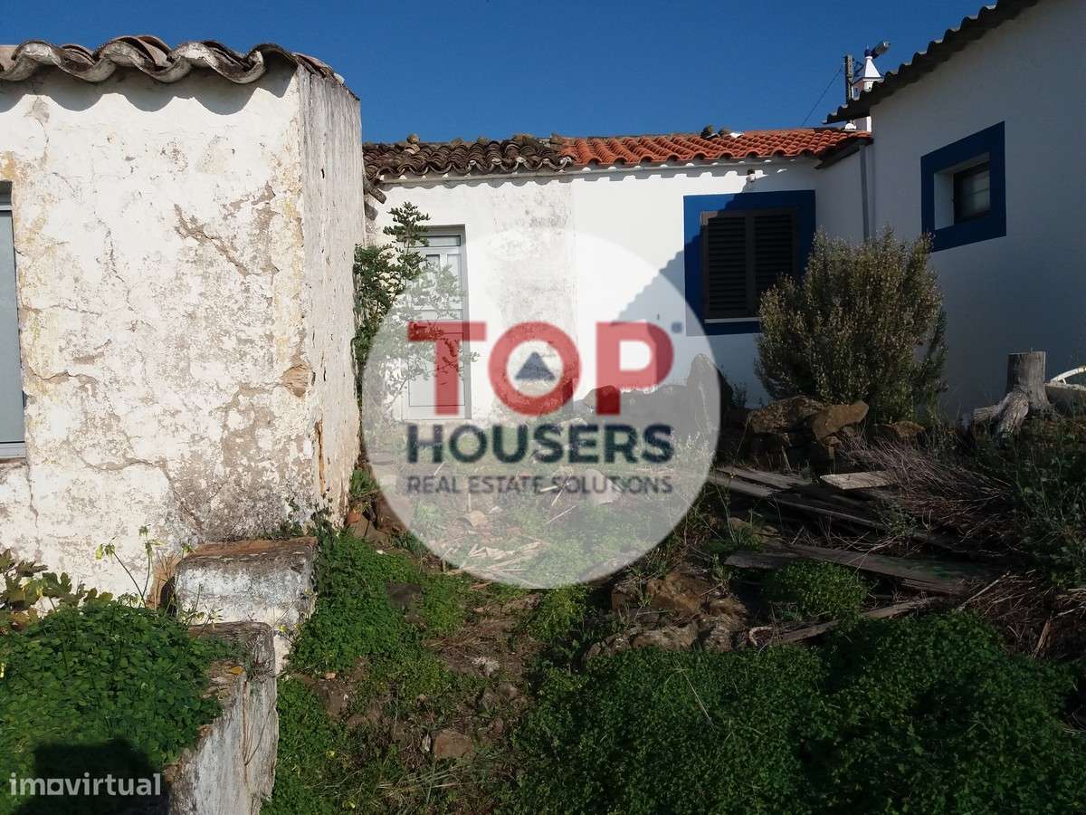 Moradia T2 para restaurar na Serra de Tavira - Grande imagem: 4/24