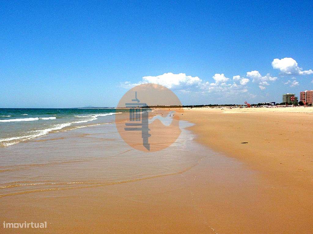 T1+1 em Construção a 50 metros da praia de Monte Gordo - Grande imagem: 3/23