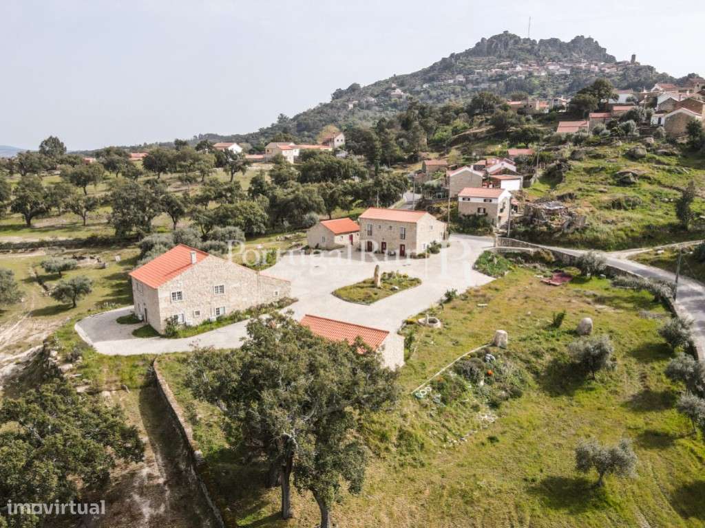 Quinta vocacionada para turismo rural com cinco moradias - Grande imagem: 5/37