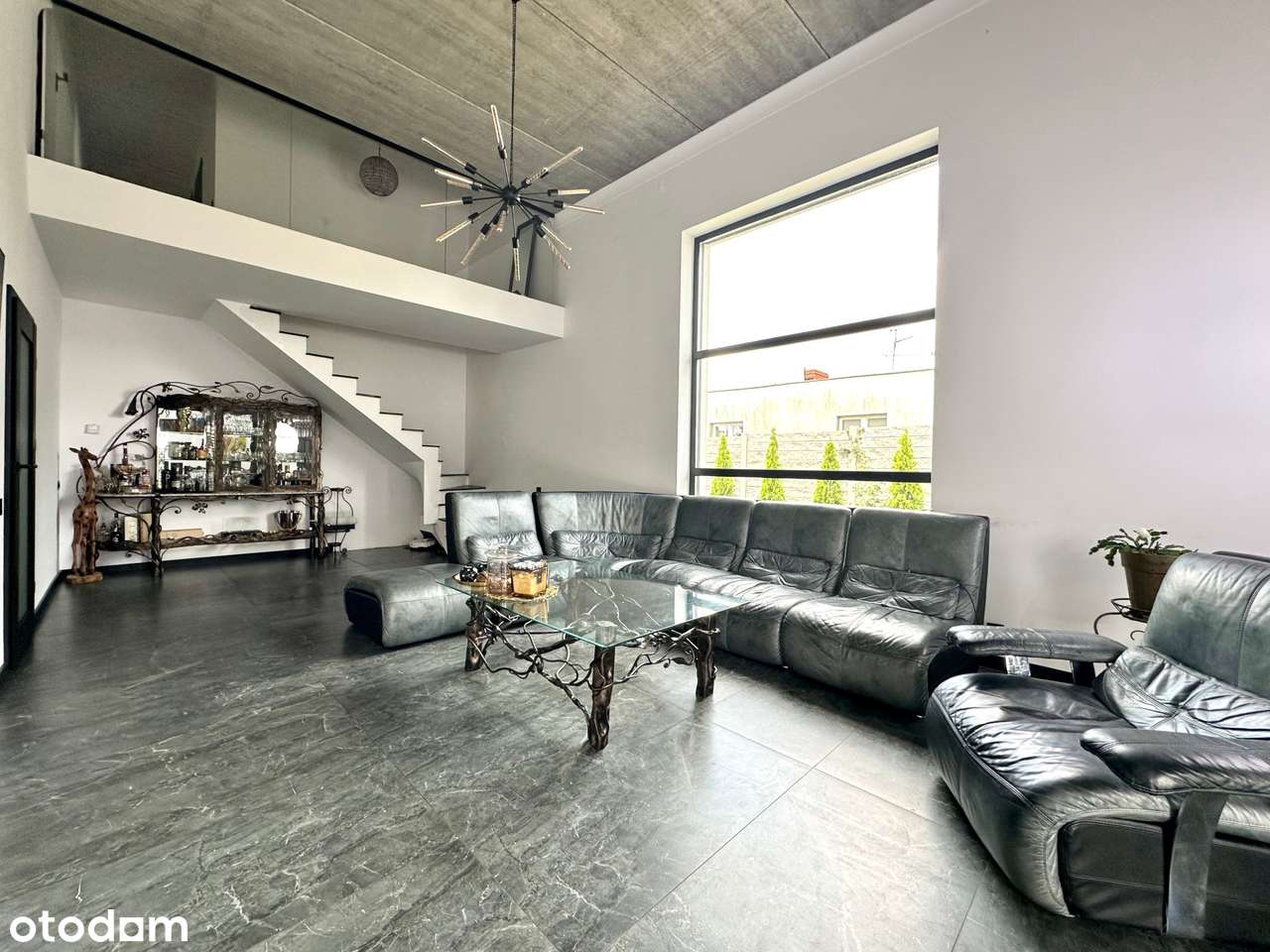 Nowoczesna bryła, duża przestrzeń. - Pełny obrazek: 4/17