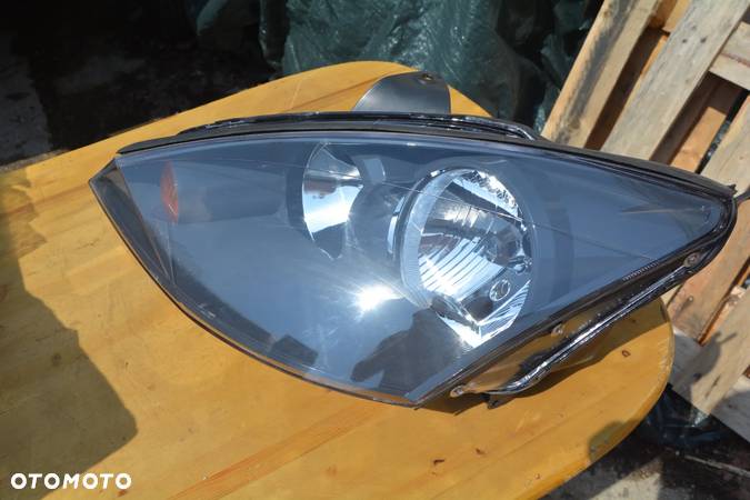 Ford Focus 1 lampa przednia lewa - 2