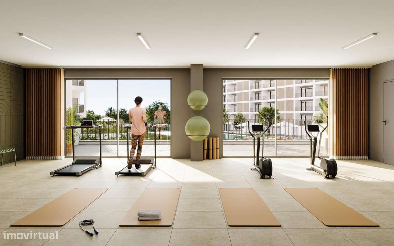 Apartamento T4 com jardim, Loures-14