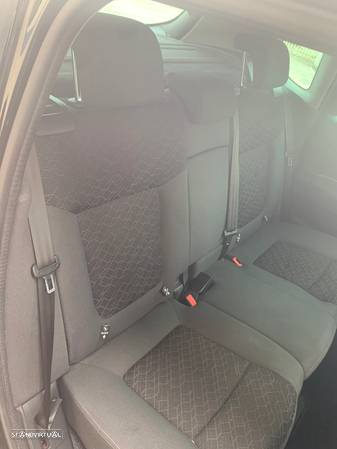 Peugeot 3008 1.6 HDi Allure - 21