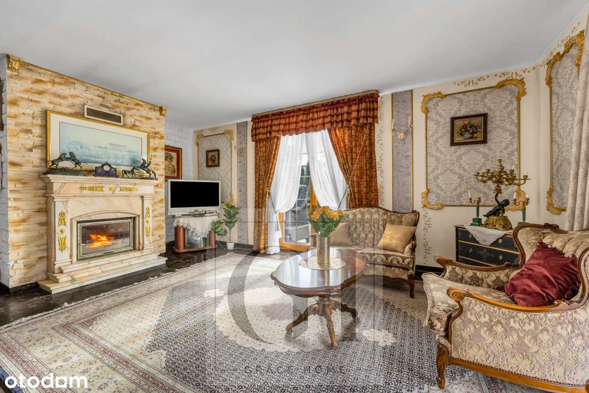 Dom rodzinny z dużym potencjałem inwestycyjnym.-2