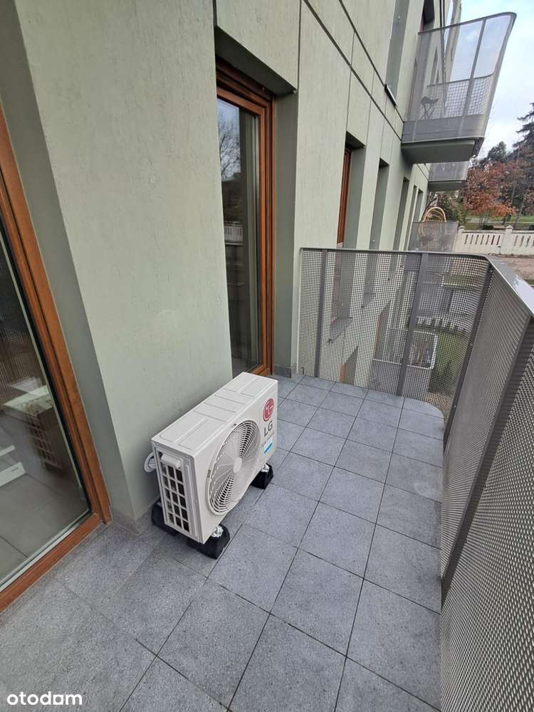 2 pokoje, 45m2, balkon, winda, klimatyzacja, Os. Między Mostami-11