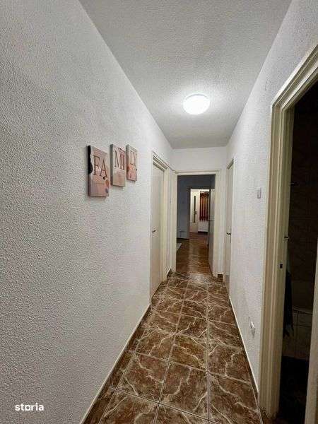 Apartament 72mp renovat, mobila si electrocasnice noi, centrala 2024 - Imagine principală: 5/8