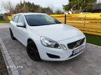 Volvo V60 T4 R-Design Summum - 1