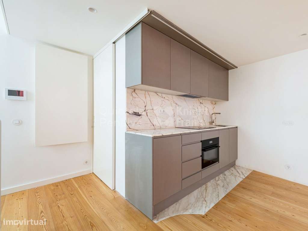 Apartamento T1+1 com varanda, junto ao Rio Douro, Porto - Grande imagem: 5/69