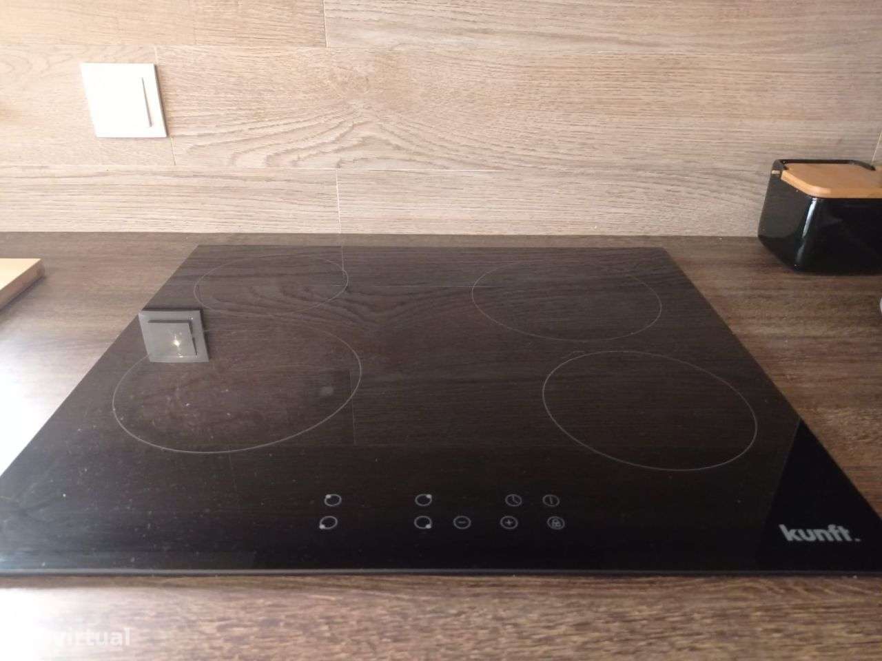 Moradia T3+1 no centro de Pataias-9