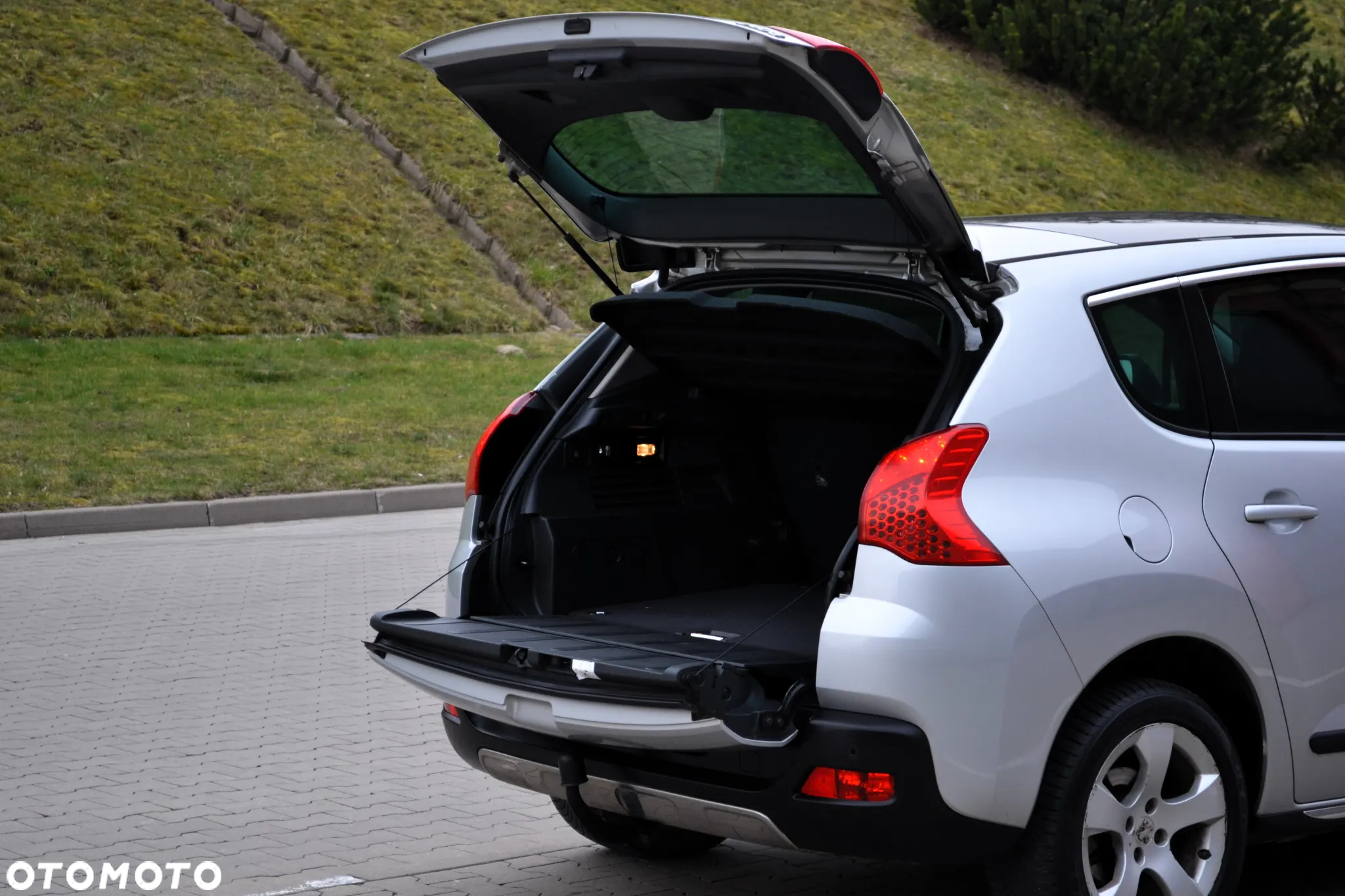 Peugeot 3008 1.6 HDi Premium - 34