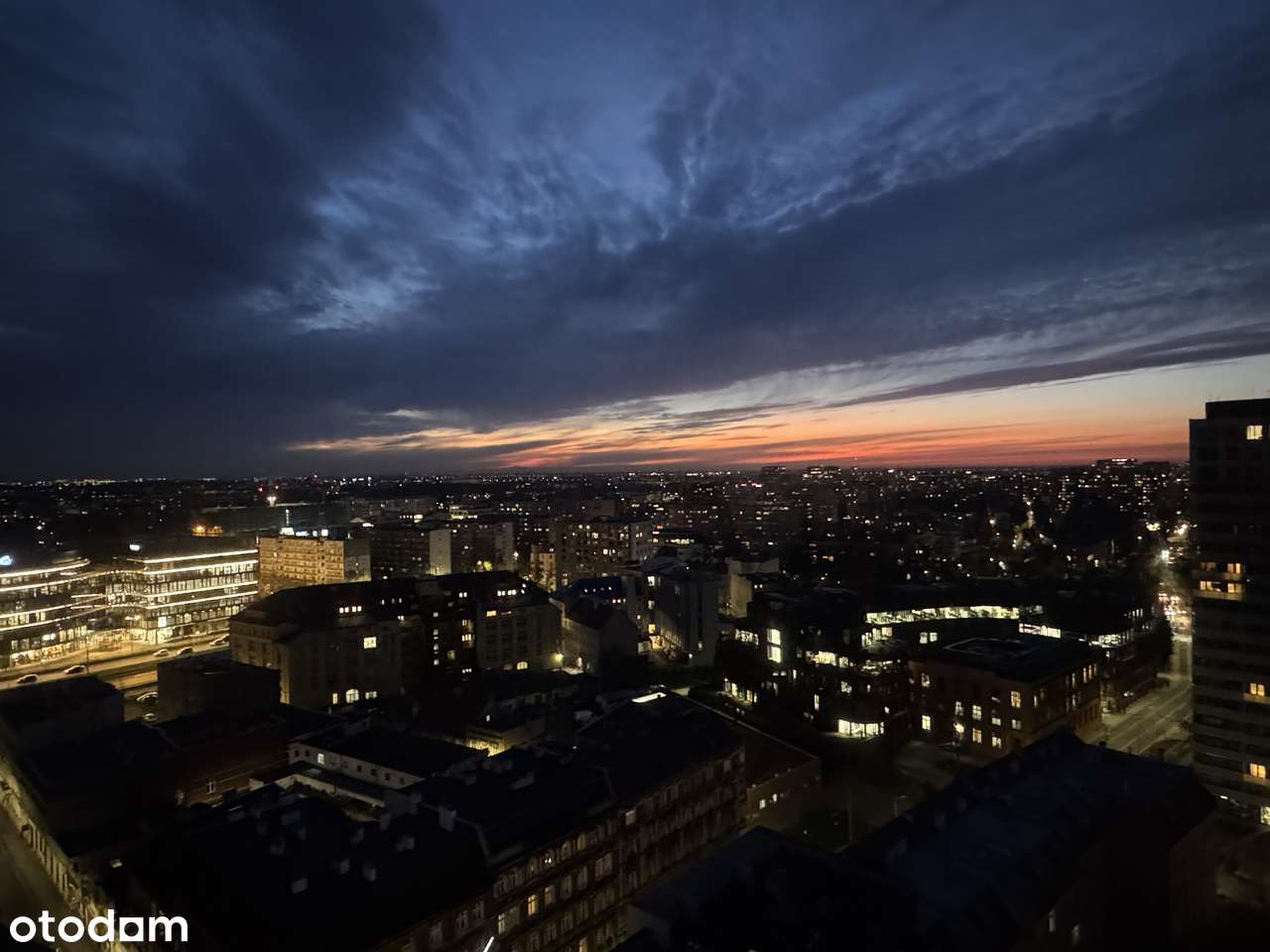 Atal Towers Top Floor 17th, river view - Pełny obrazek: 4/17