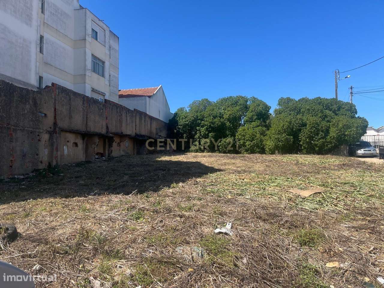 Terreno em São João da Talha (Vale de Figueira) - Grande imagem: 4/10
