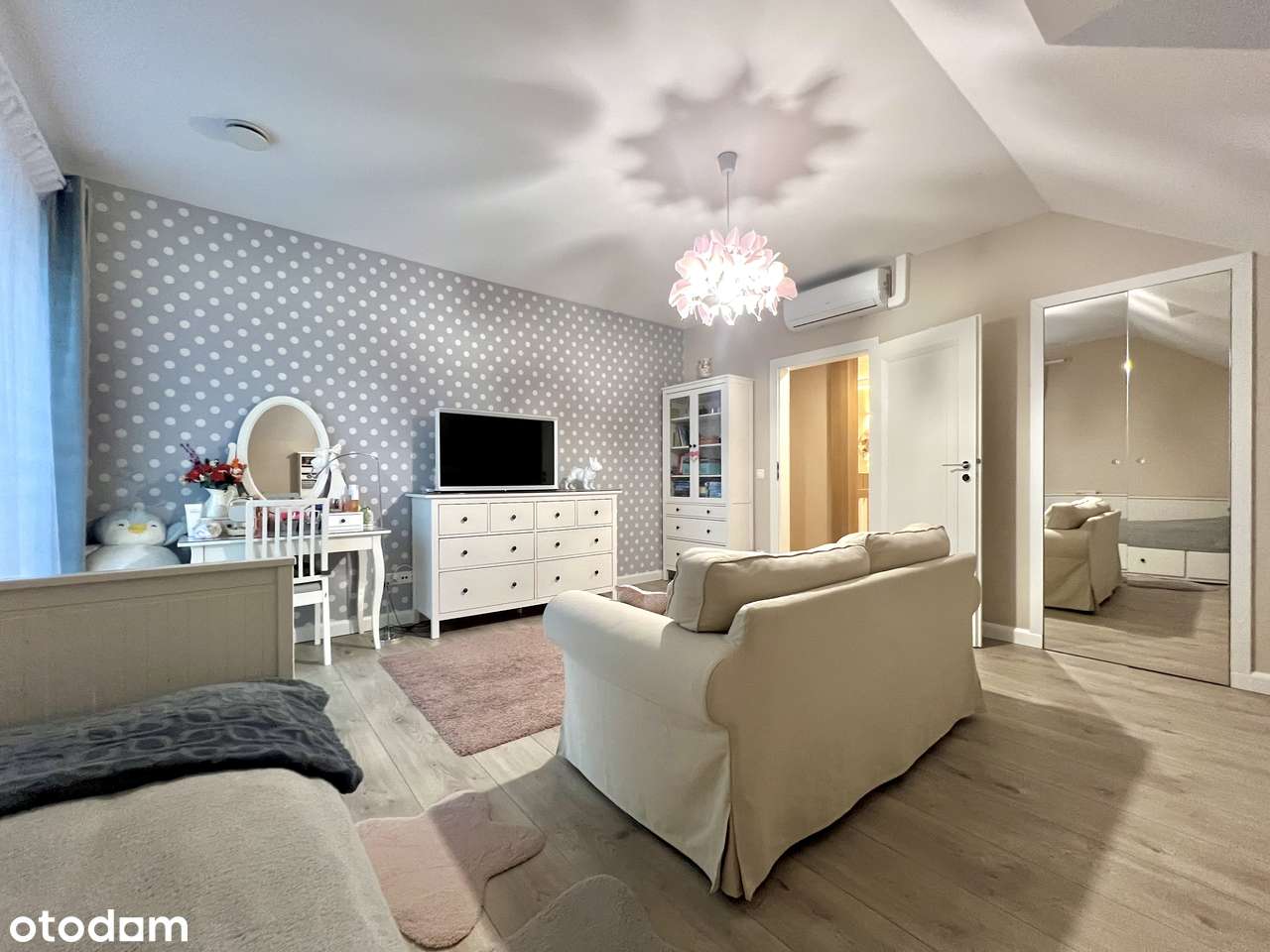 WYJĄTKOWY dom wolnostojący na Ołtaszynie | idealny dla RODZINY !-14