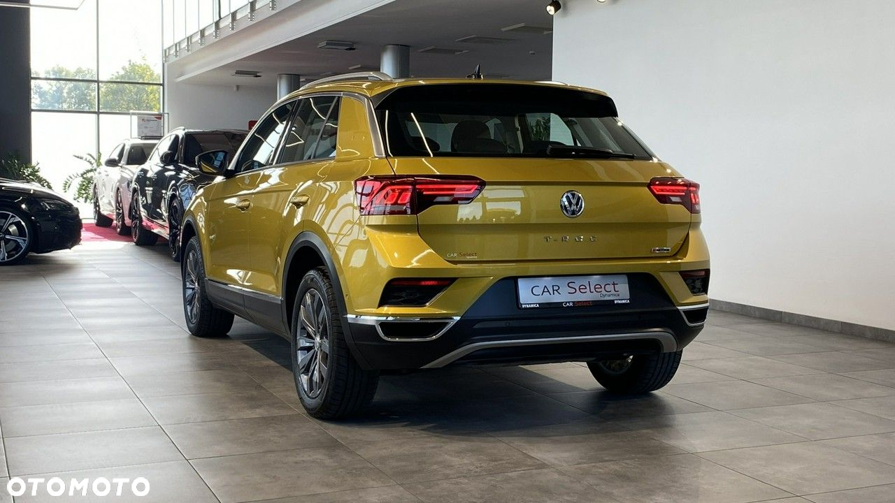 Volkswagen T-Roc - 7