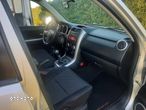 Suzuki Grand Vitara 1.9 DDiS De Luxe - 10