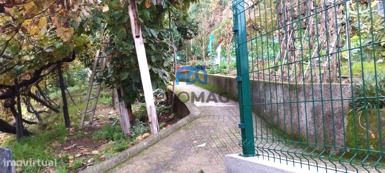 Moradia V3+1 em Anreade (Resende)-20