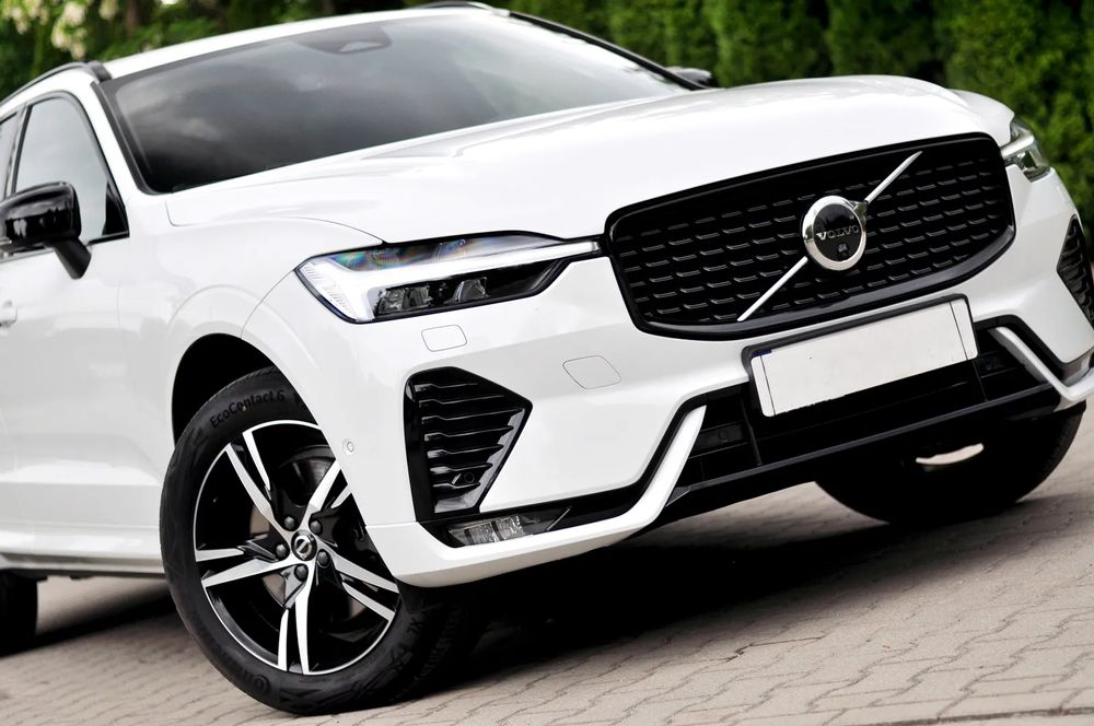 Volvo XC60 II B4 D AWD Ultimate Dark 2022