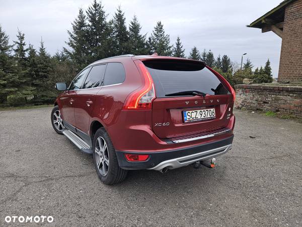 Volvo XC 60 2.4D AWD Summum - 8